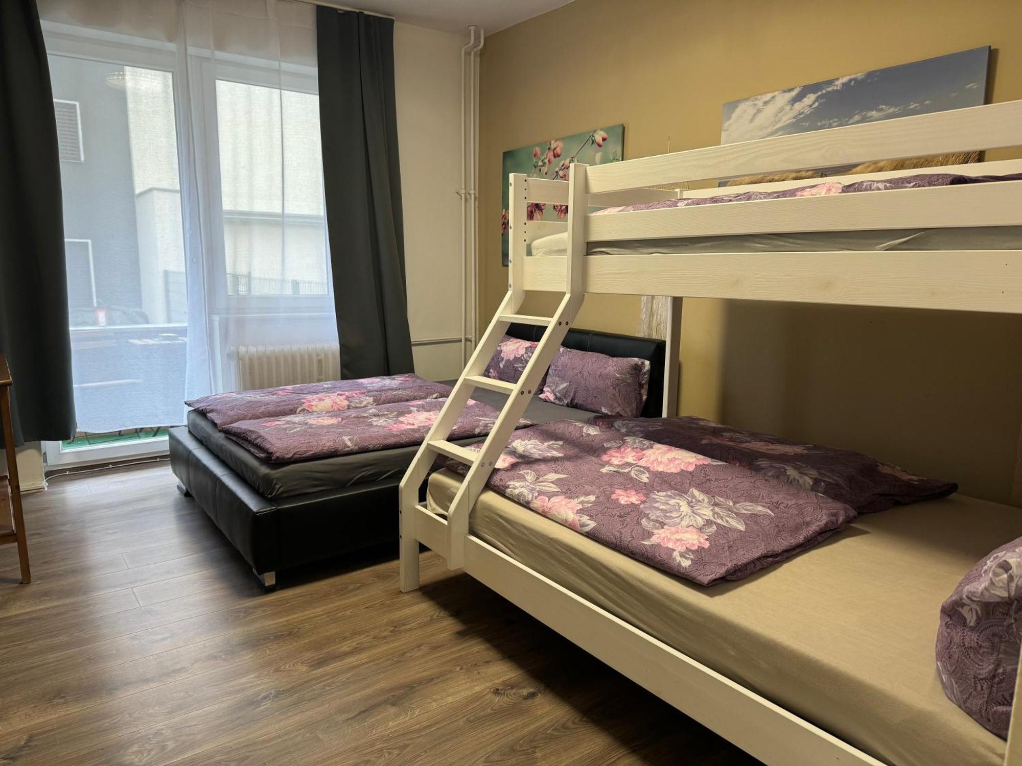 Berlin Pur - Wohnung Fuer Bis Zu 12 Personen Esterno foto